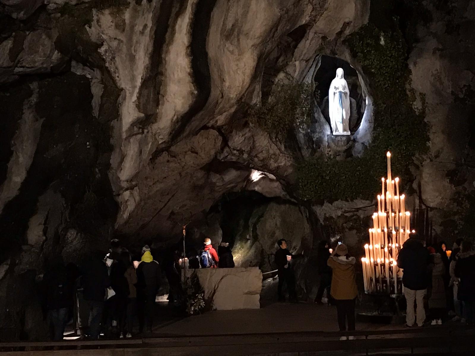 Antorchas de Lourdes 