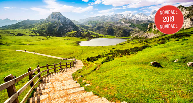 A Galiza E As Montanhas Dos Picos Da Europa